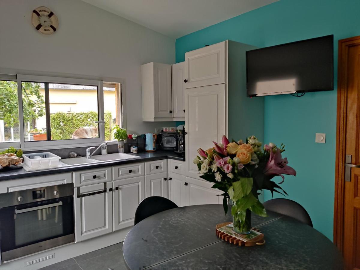 Maisonnette Cosy Bien Situee Dol-de-Bretagne Eksteriør billede